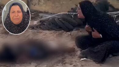 Ware on Gaza - Israeli Tank Crushes Civilians