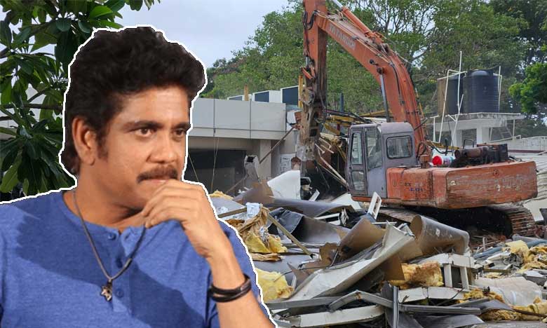 Bulldozers run on Telugu star Nagarjuna's convention center