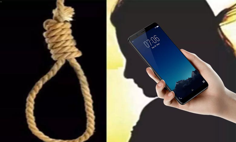 A 10-year-old girl hanged herself for not giving her mobile phone