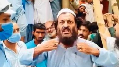 People are sharing the video of a Pakistani citizen claiming him to be from India