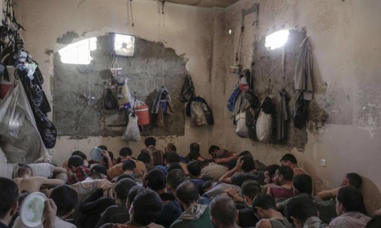 Dozens of Palestinian prisoners released from Syrian jails