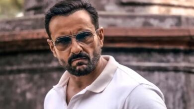 Actor Saif Ali Khan attacked with a knife